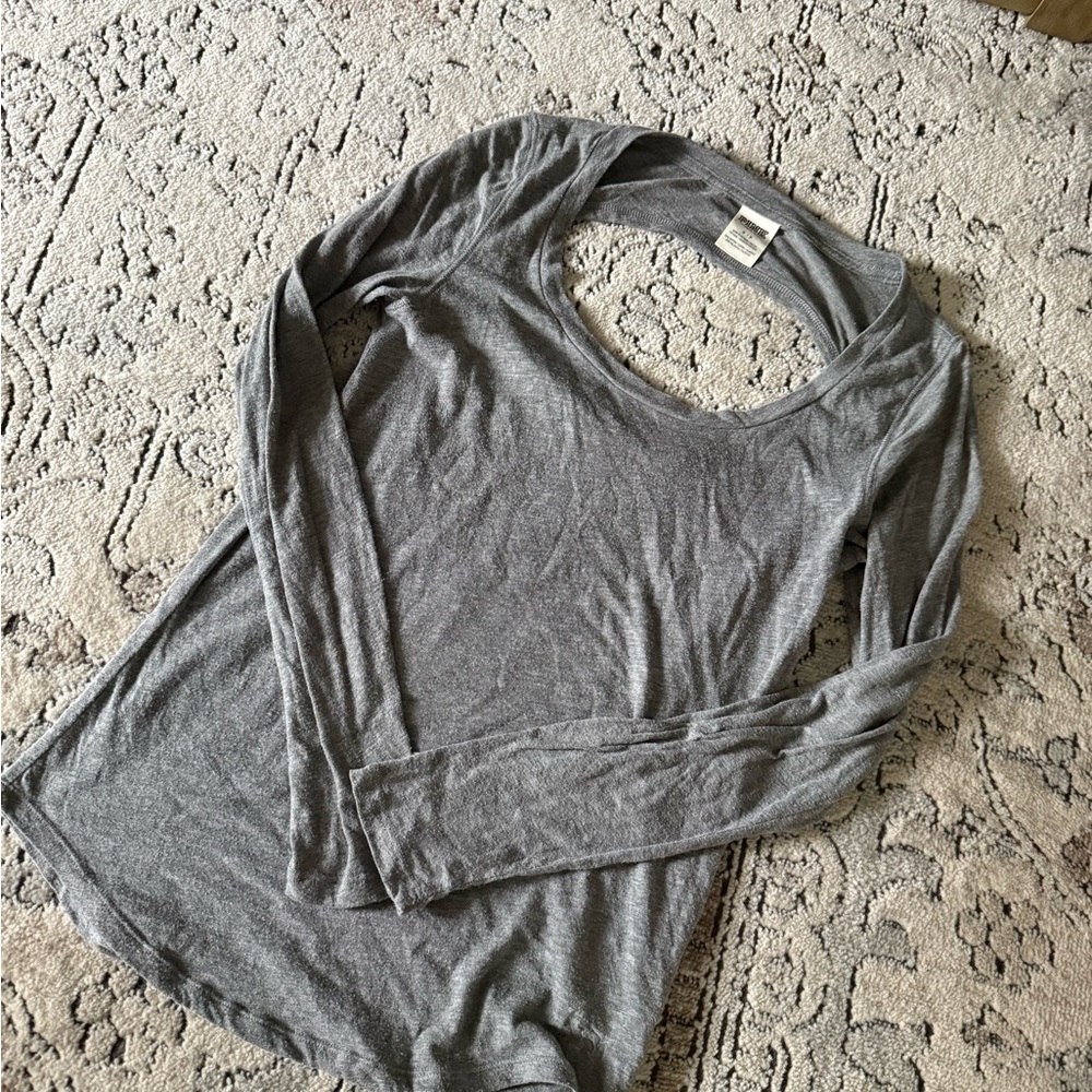 PINK Victoria's Secret Heather Gray Long Sleeve Top